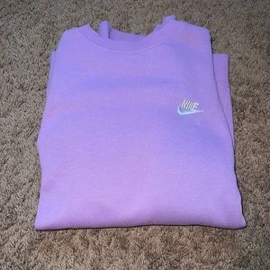 COPY - Nike Crewneck